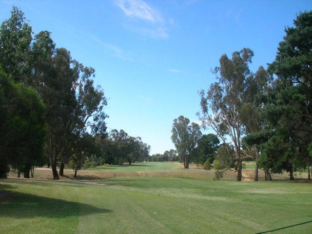 Tocumwal Golf Resort Exterior photo